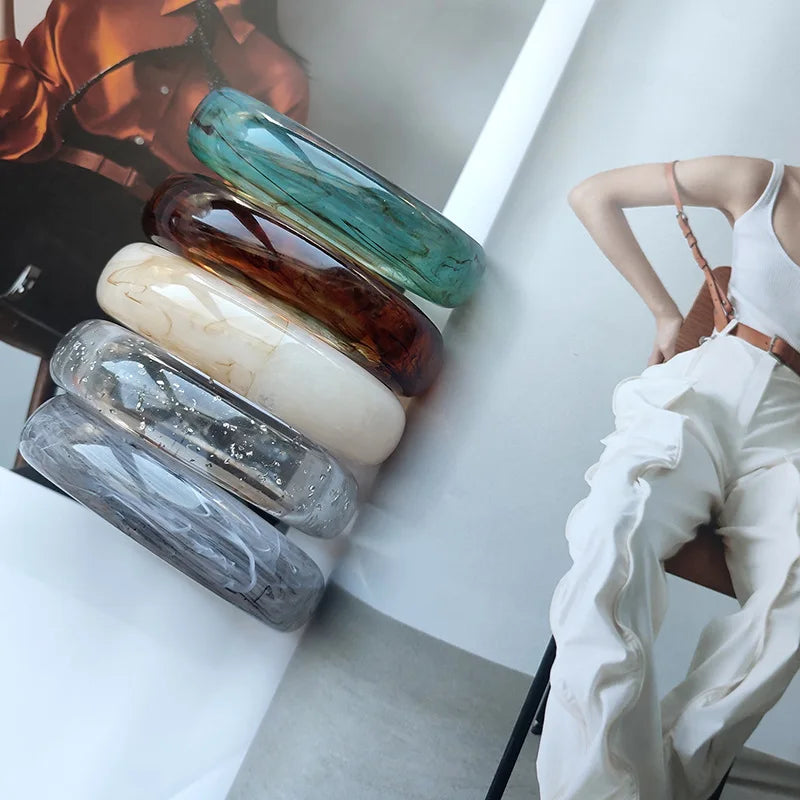 Trendy Vintage Acetate Amber Pattern